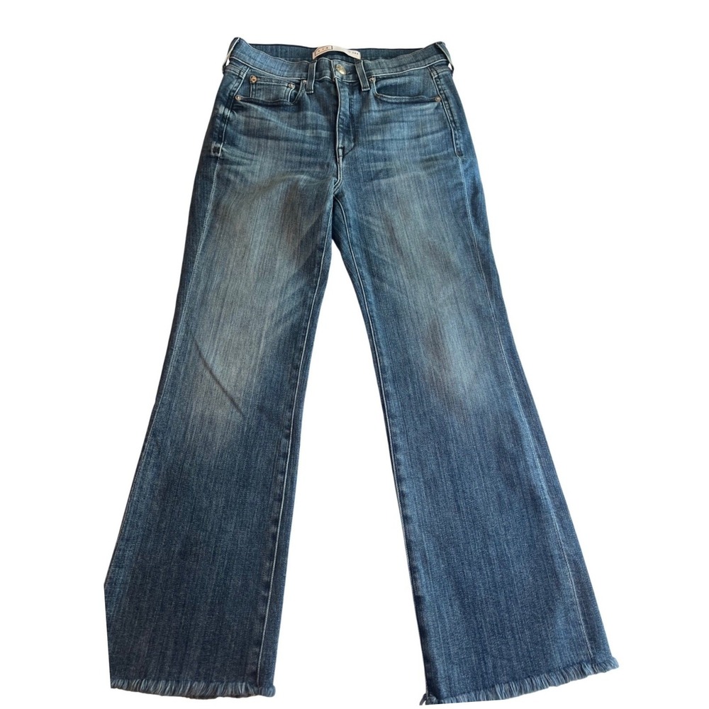 AYR Women's Straight Leg Jeans in Medium Blue Wash